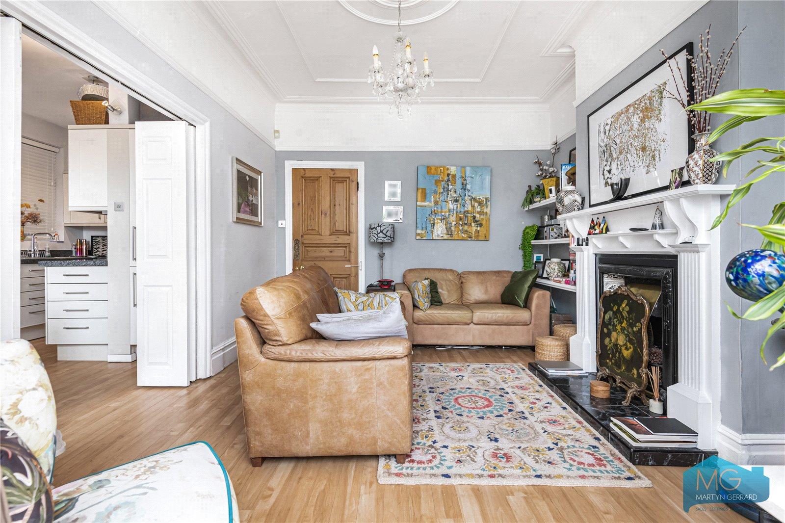 5 bedroom Semi-Detached House for sale - Martyn Gerrard