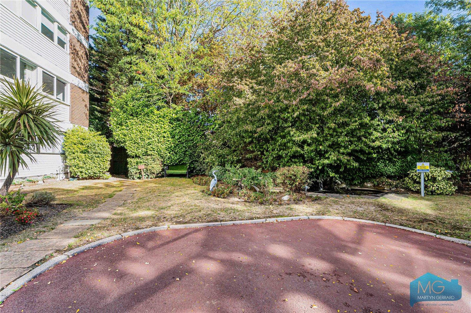 3 bedroom Apartment for sale - Martyn Gerrard