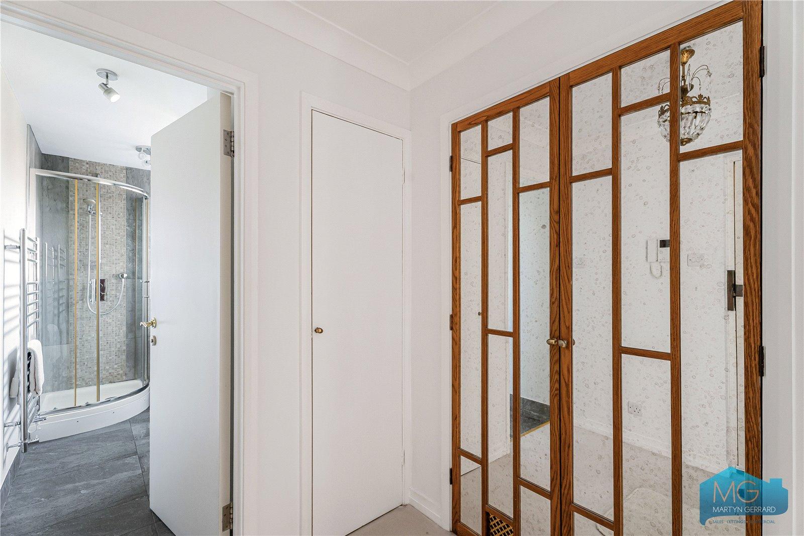 3 bedroom Apartment for sale - Martyn Gerrard