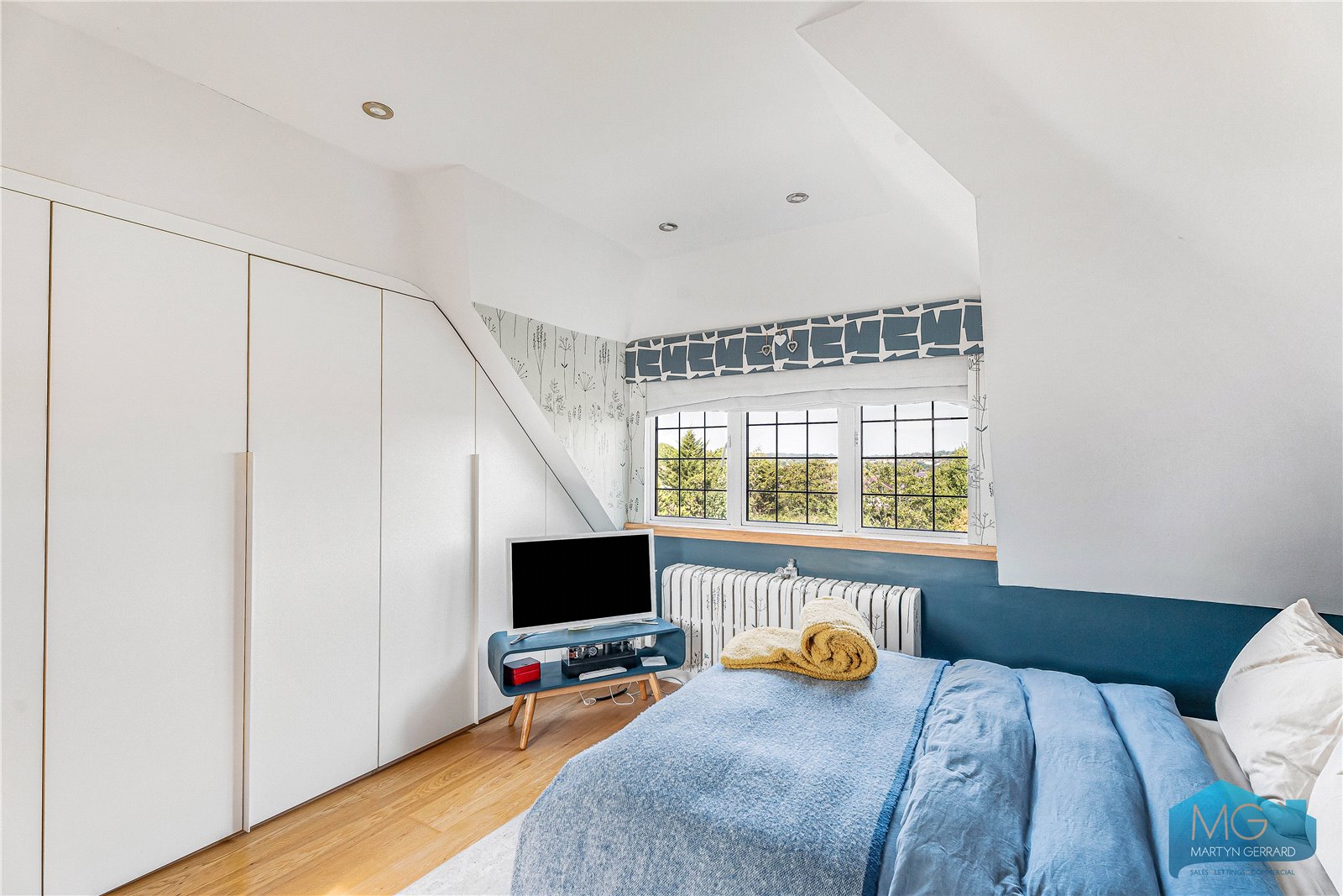 5 bedroom Detached House for sale - Martyn Gerrard