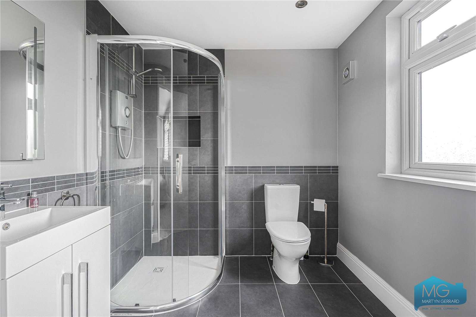 4 bedroom Semi-Detached House for sale - Martyn Gerrard