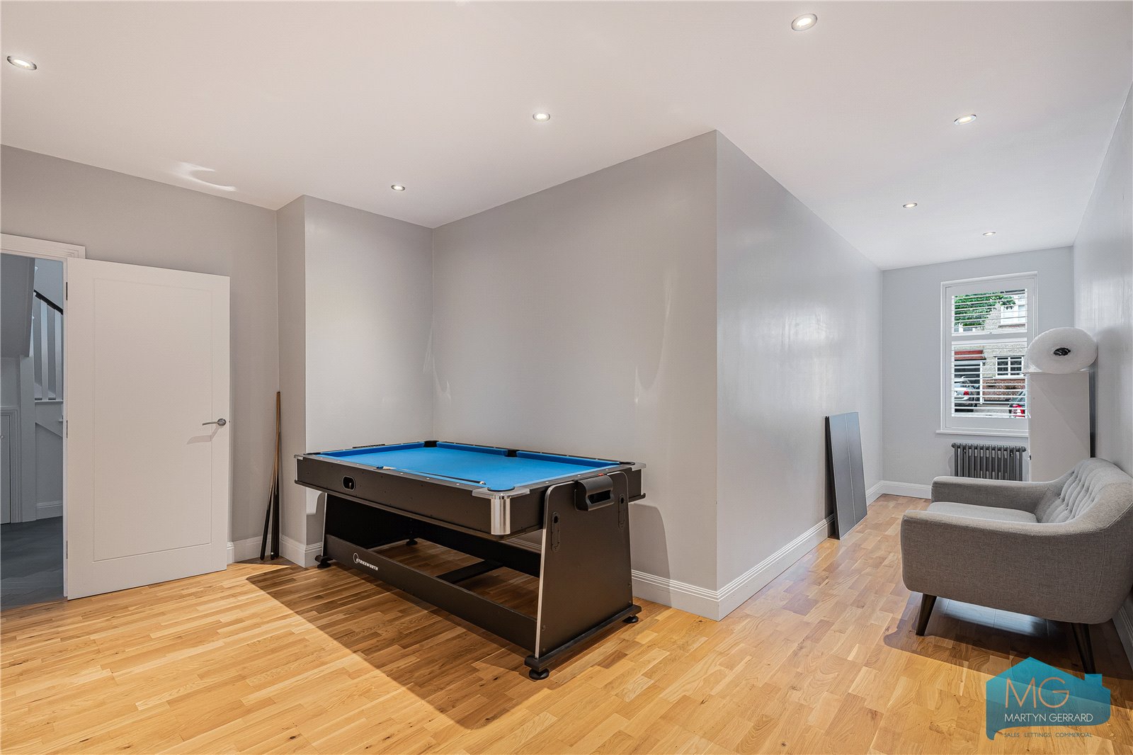 4 bedroom Semi-Detached House for sale - Martyn Gerrard