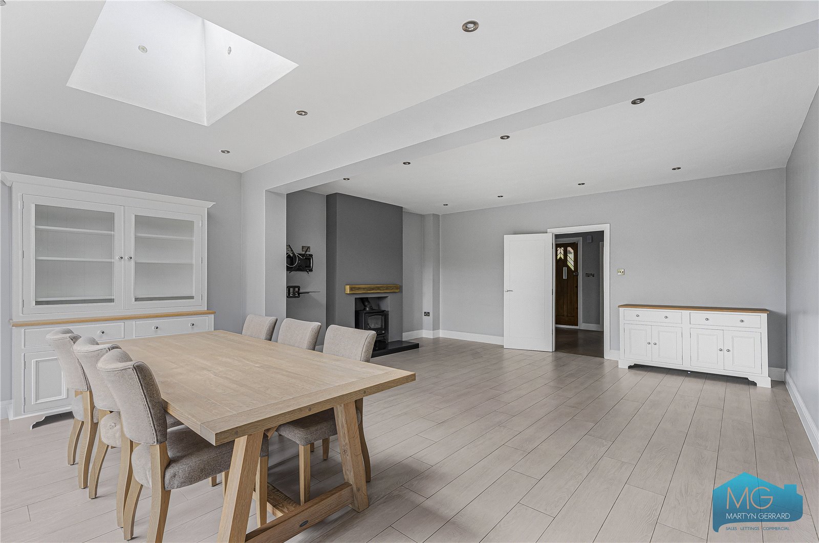 4 bedroom Semi-Detached House for sale - Martyn Gerrard