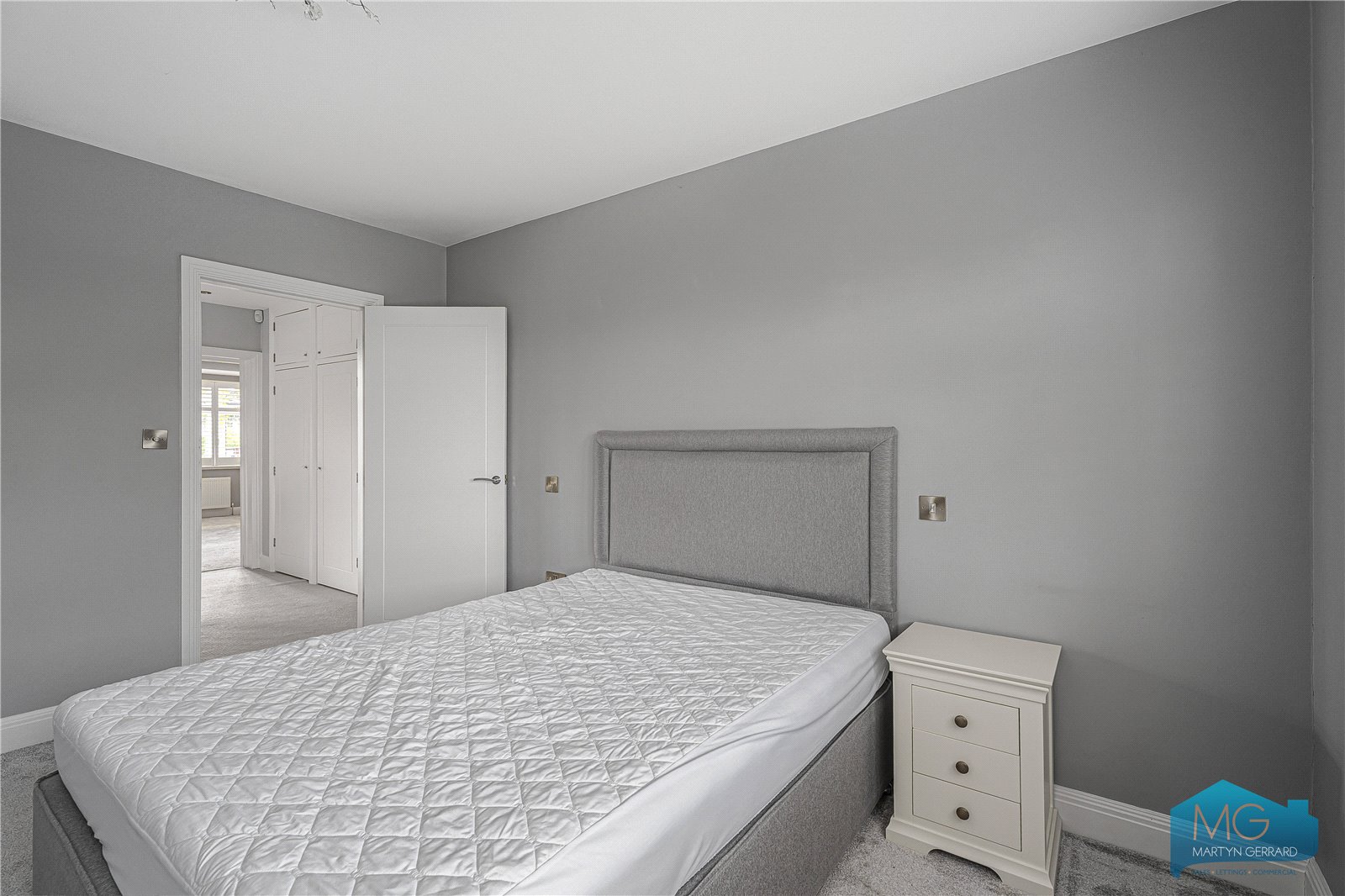 4 bedroom Semi-Detached House for sale - Martyn Gerrard