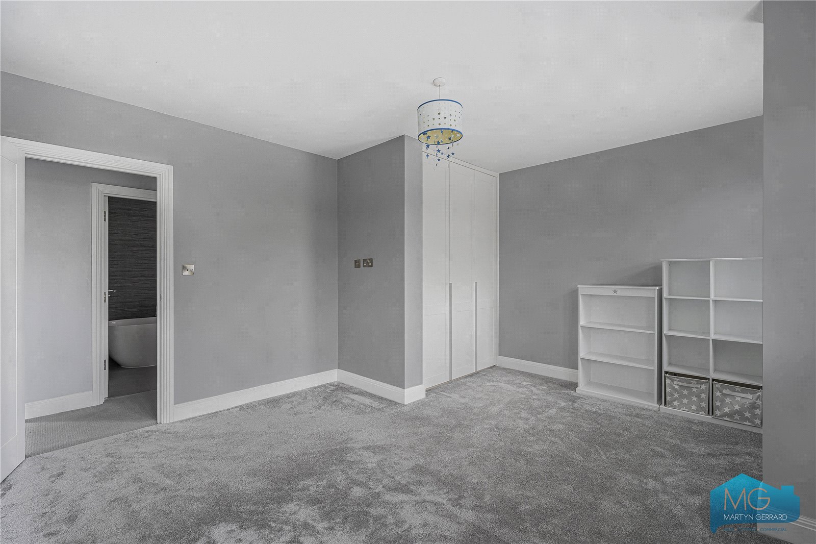 4 bedroom Semi-Detached House for sale - Martyn Gerrard