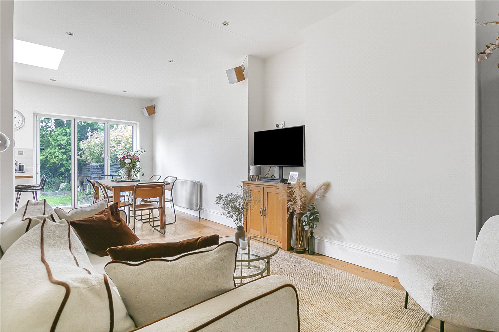 4 bedroom Semi-Detached House for sale - Martyn Gerrard