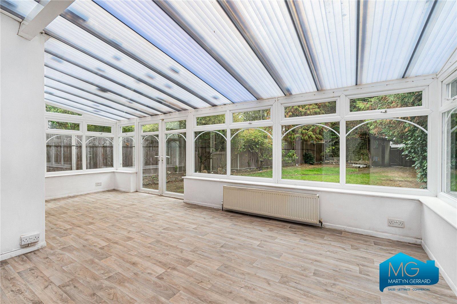 4 bedroom Detached House to rent - Martyn Gerrard