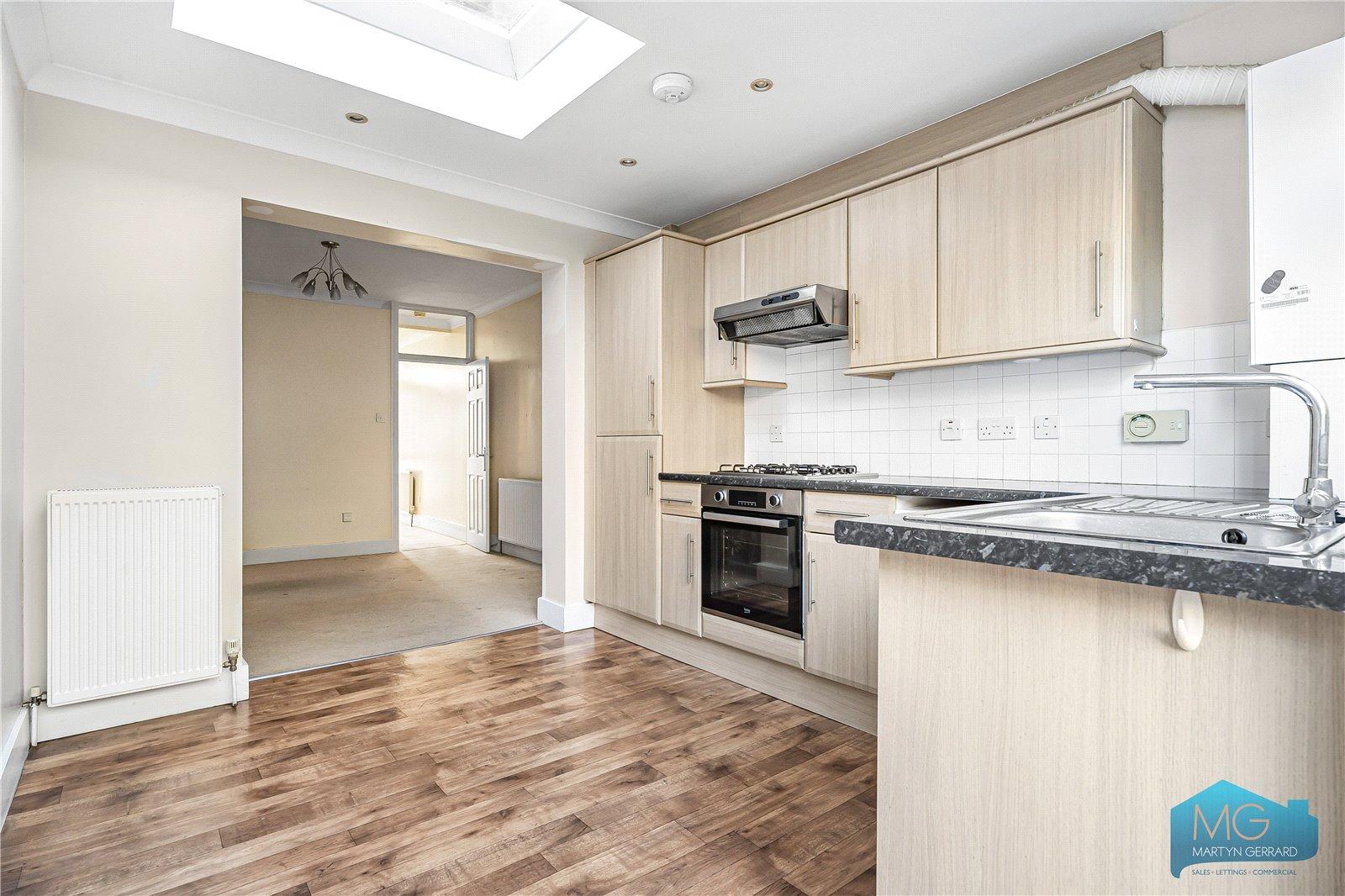 2 bedroom Terraced House for sale - Martyn Gerrard