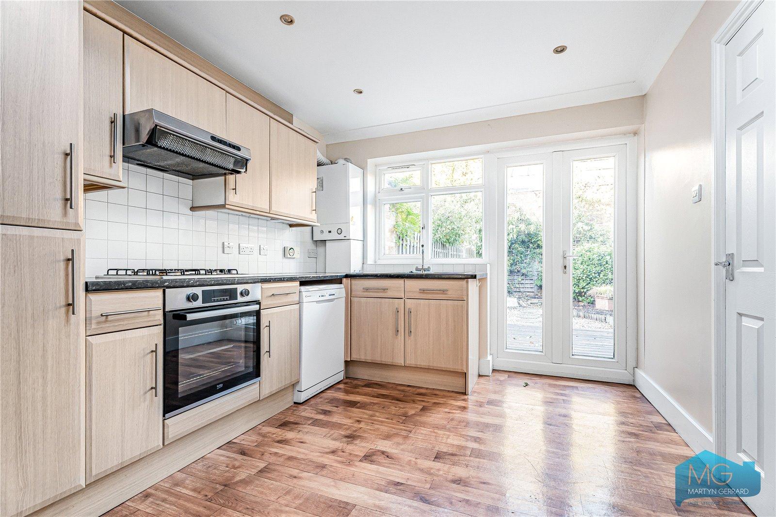 2 bedroom Terraced House for sale - Martyn Gerrard