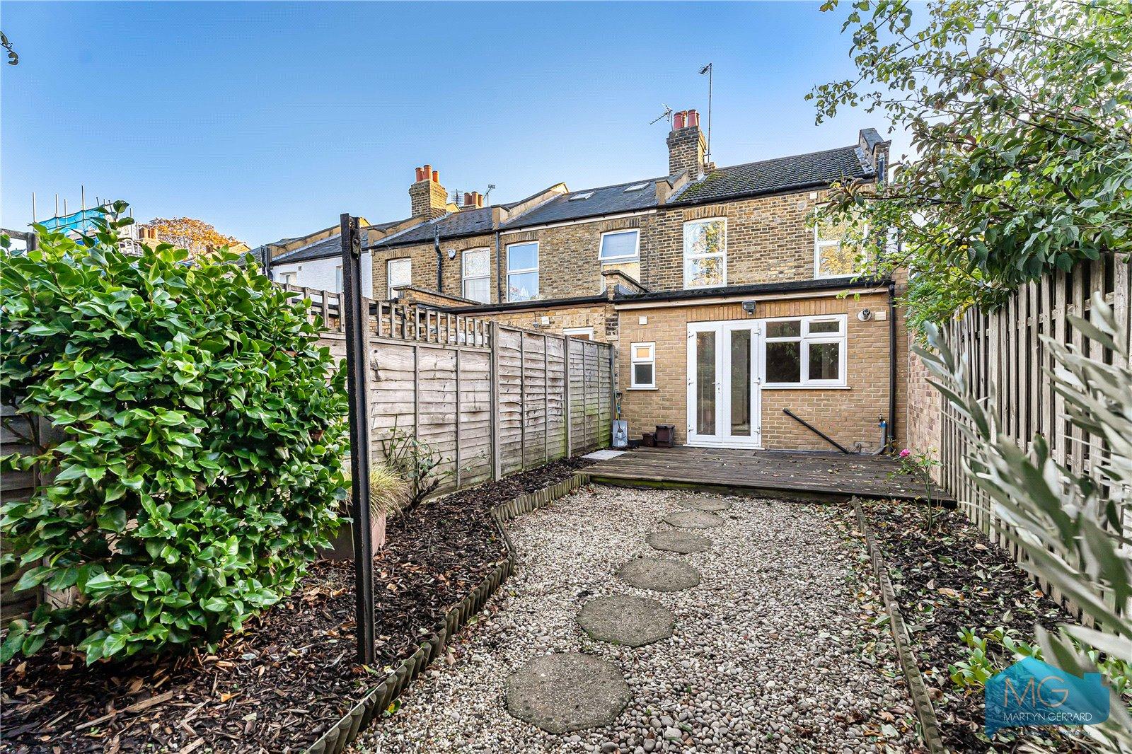 2 bedroom Terraced House for sale - Martyn Gerrard