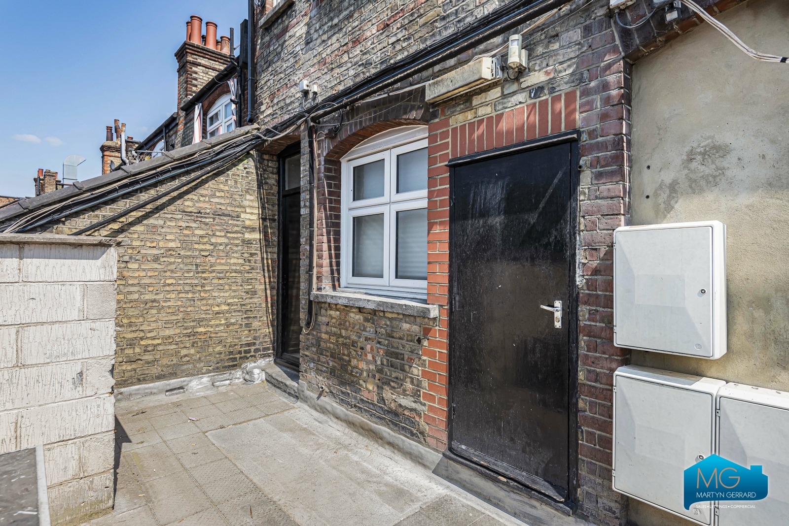 1 bedroom Apartment to rent - Martyn Gerrard