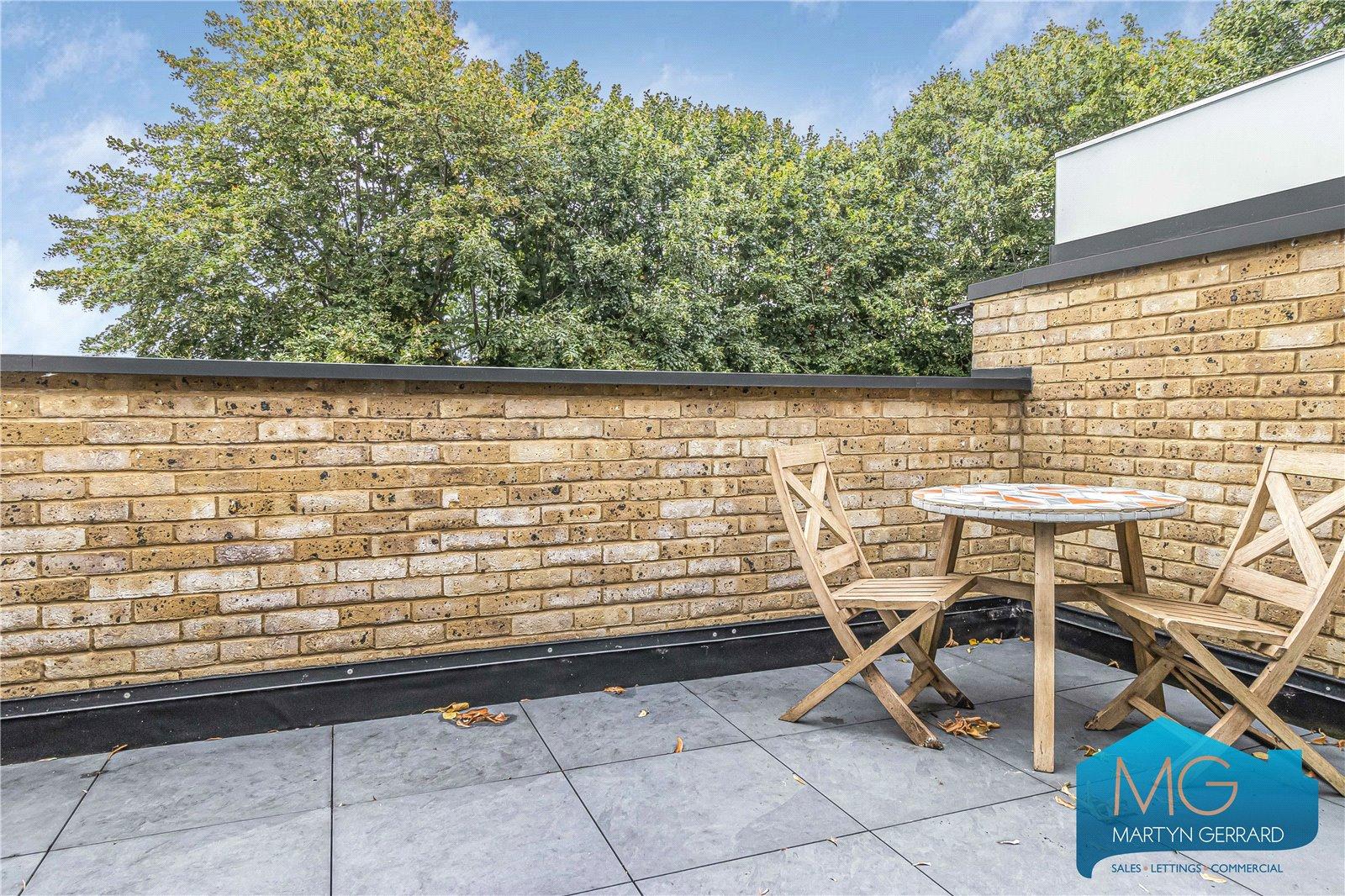 4 bedroom Semi-Detached House for sale - Martyn Gerrard
