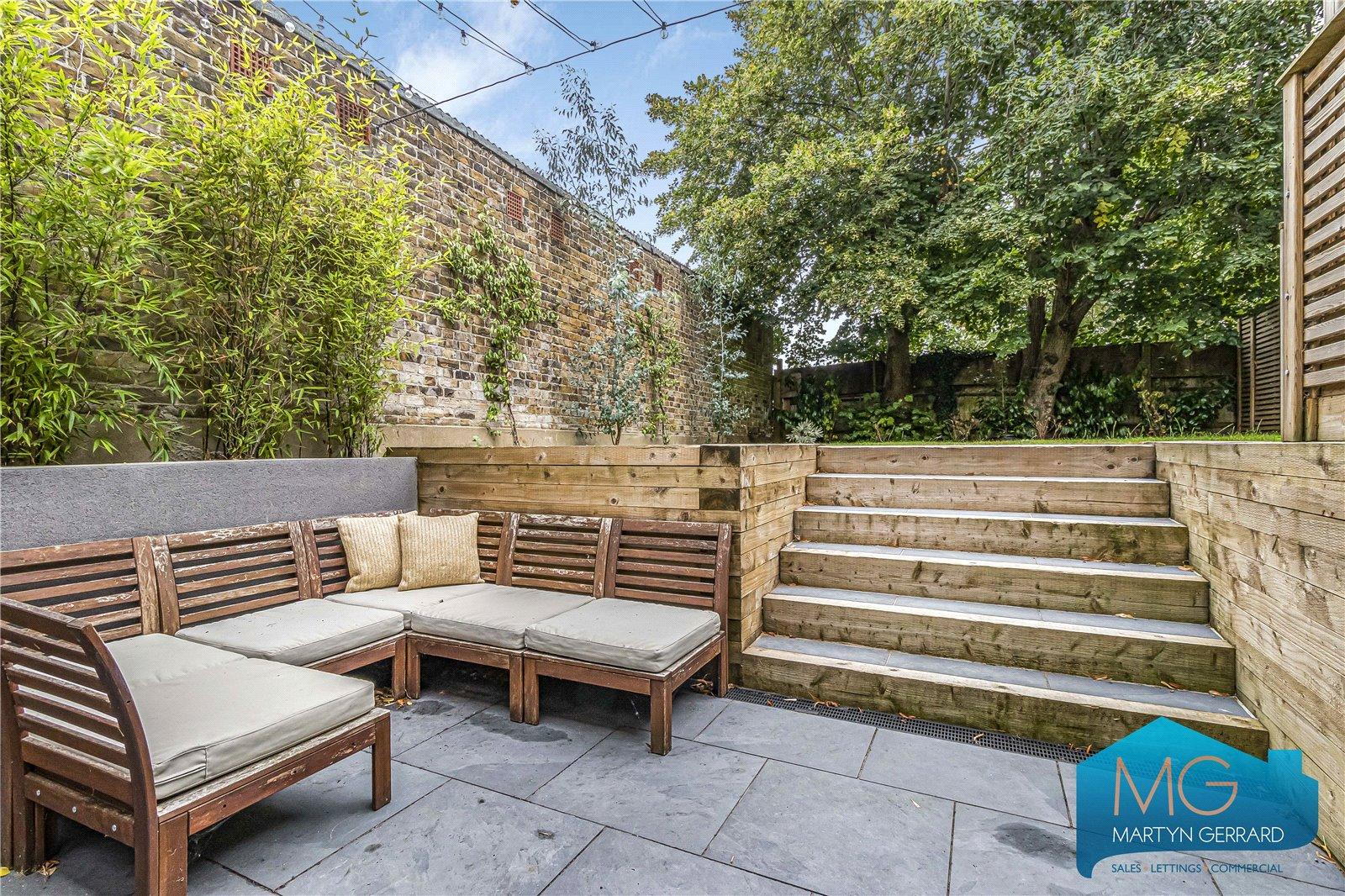4 bedroom Semi-Detached House for sale - Martyn Gerrard