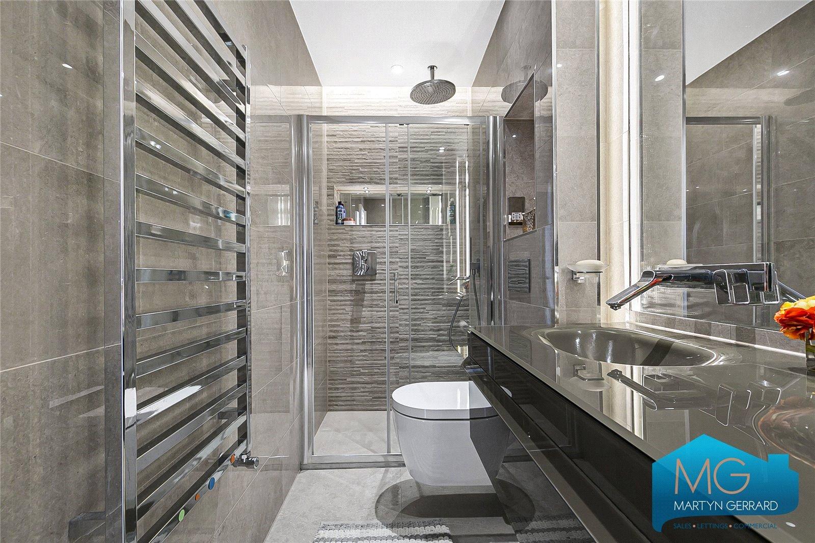 3 bedroom Apartment to rent - Martyn Gerrard