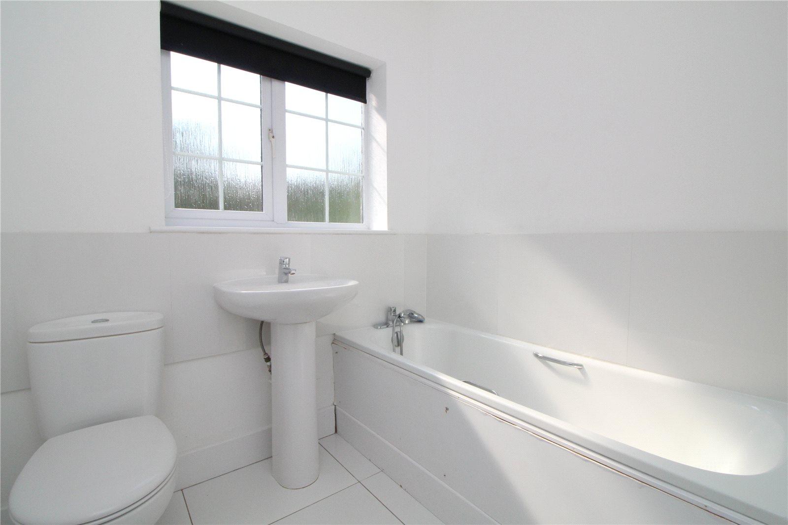 2 bedroom Apartment to rent - Martyn Gerrard