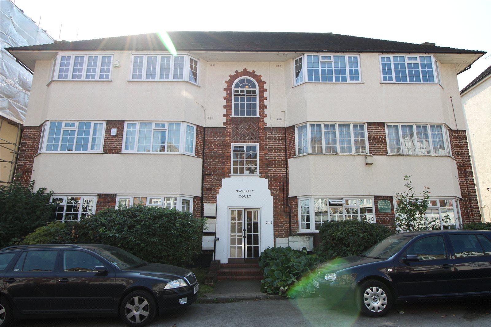 2 bedroom Apartment to rent - Martyn Gerrard