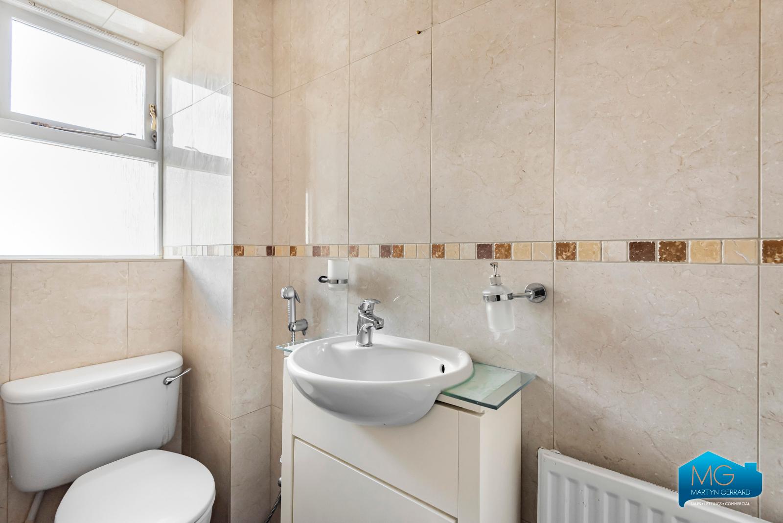 3 bedroom Terraced House to rent - Martyn Gerrard
