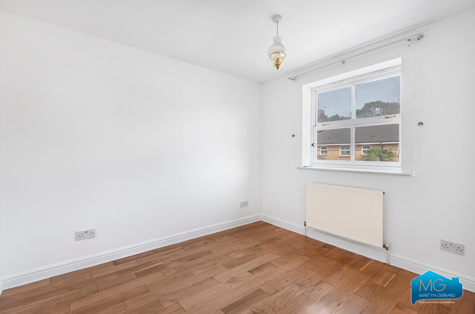3 bedroom Terraced House to rent - Martyn Gerrard