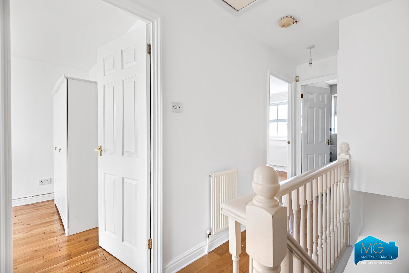 3 bedroom Terraced House to rent - Martyn Gerrard