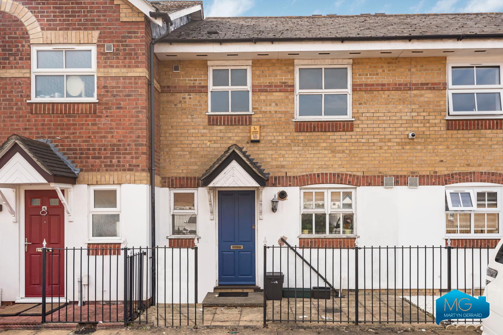 3 bedroom Terraced House to rent - Martyn Gerrard