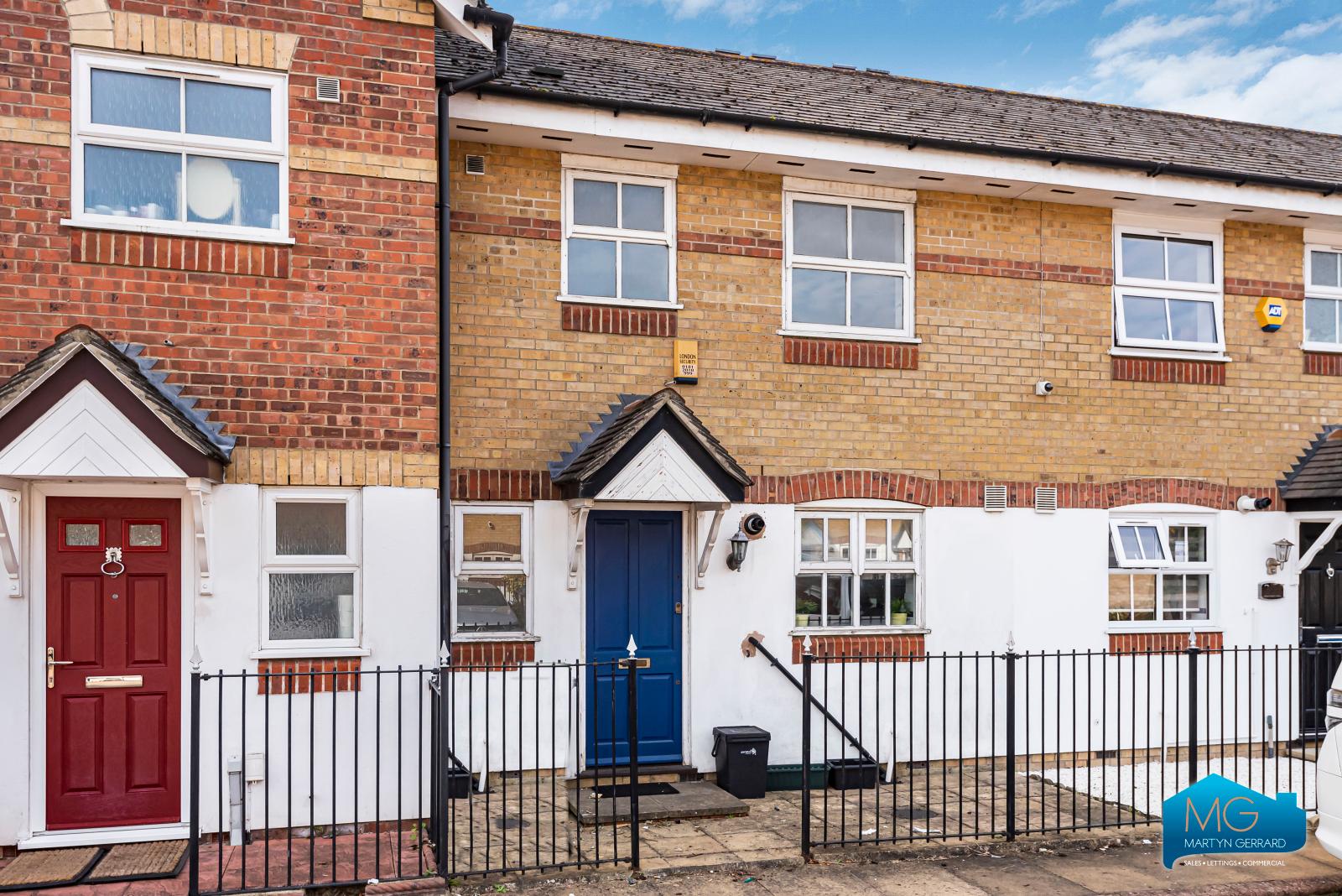 3 bedroom Terraced House to rent - Martyn Gerrard