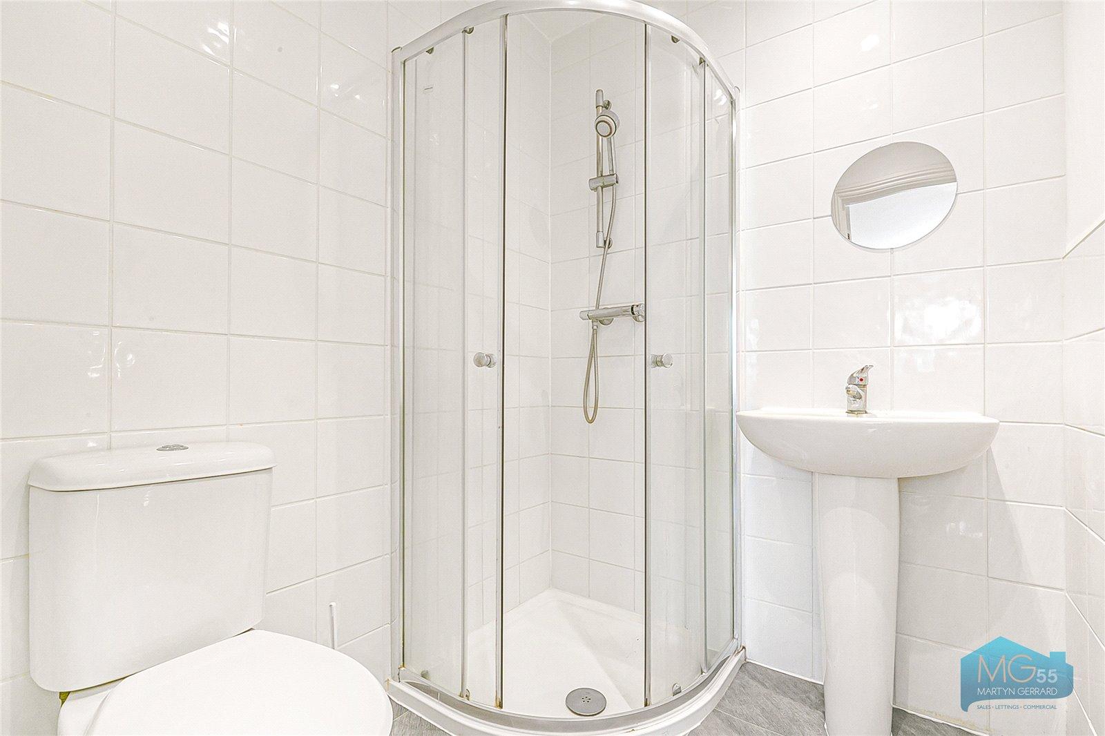 4 bedroom End of Terrace House to rent - Martyn Gerrard