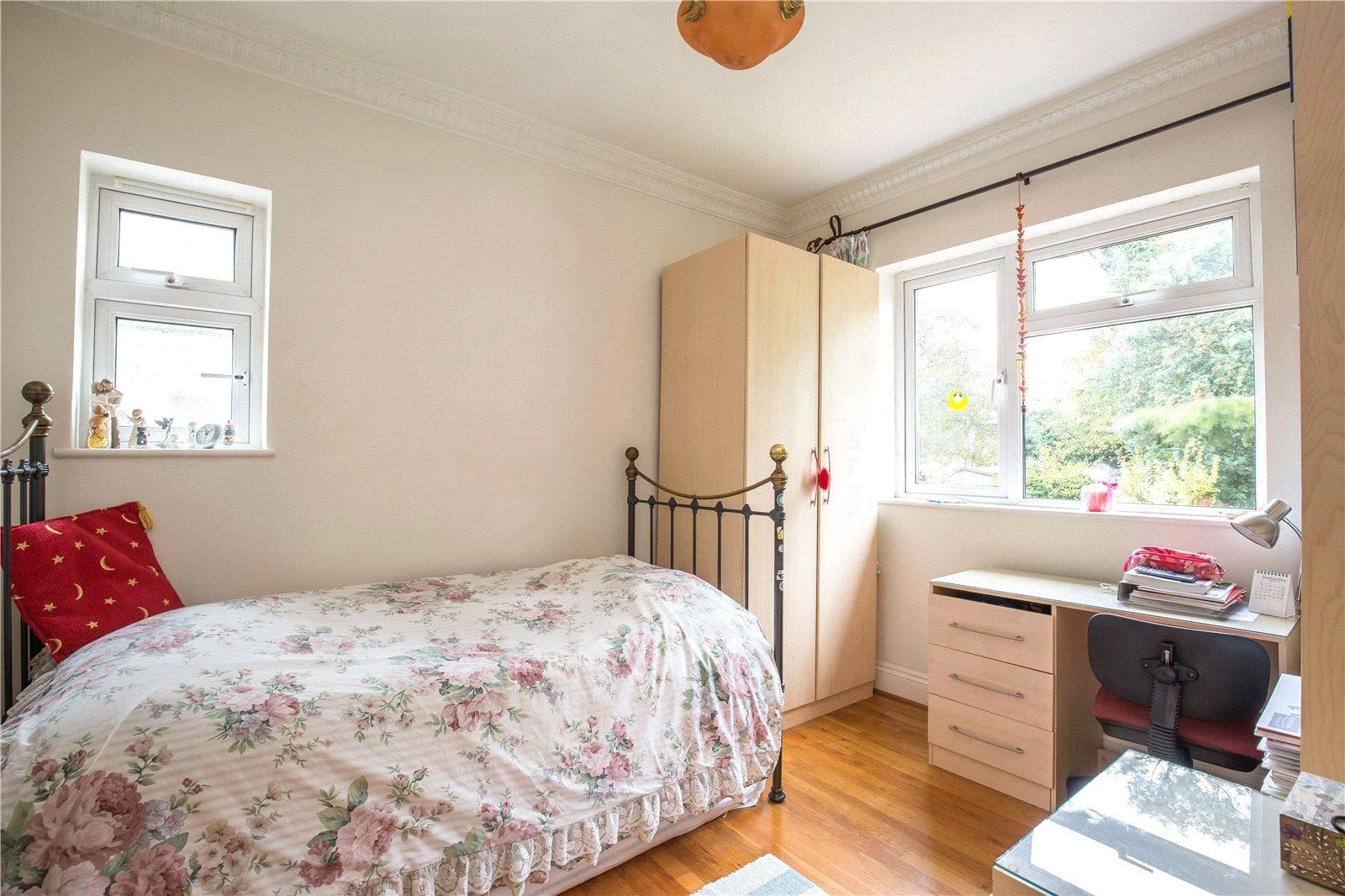 3 bedroom Detached House to rent - Martyn Gerrard