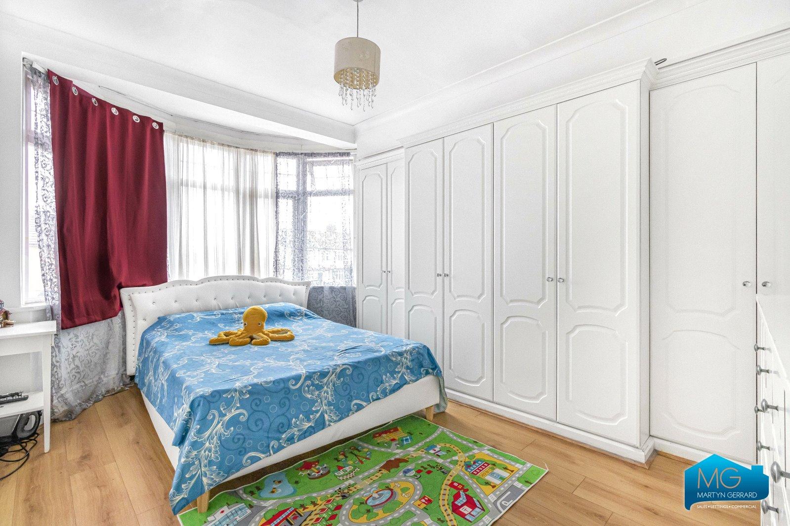 3 bedroom Terraced House to rent - Martyn Gerrard