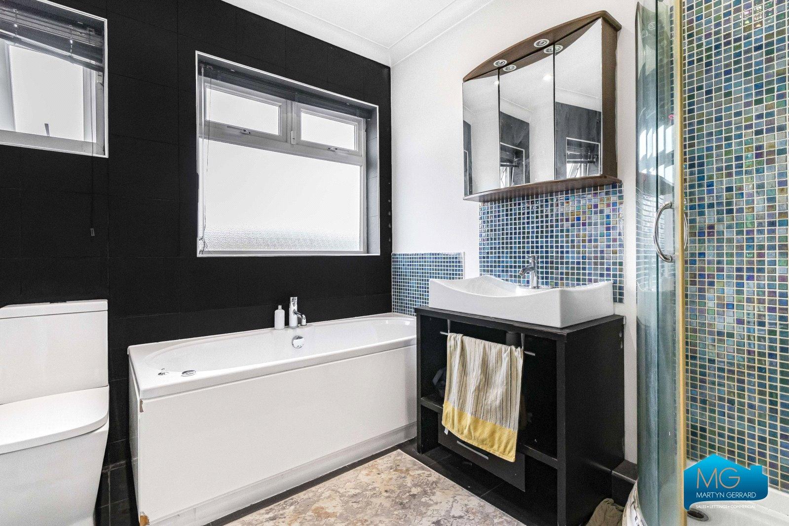 3 bedroom Terraced House to rent - Martyn Gerrard