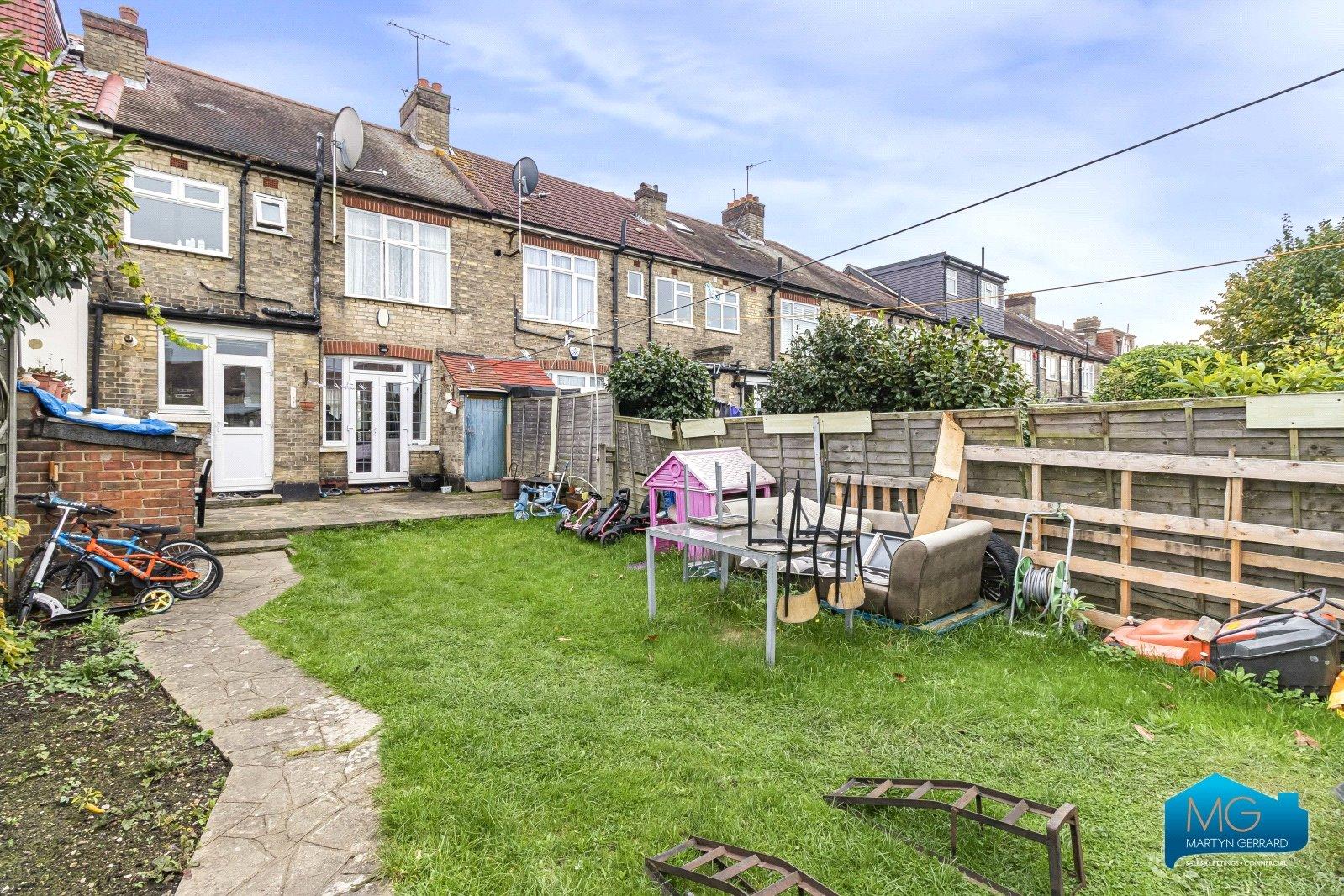 3 bedroom Terraced House to rent - Martyn Gerrard