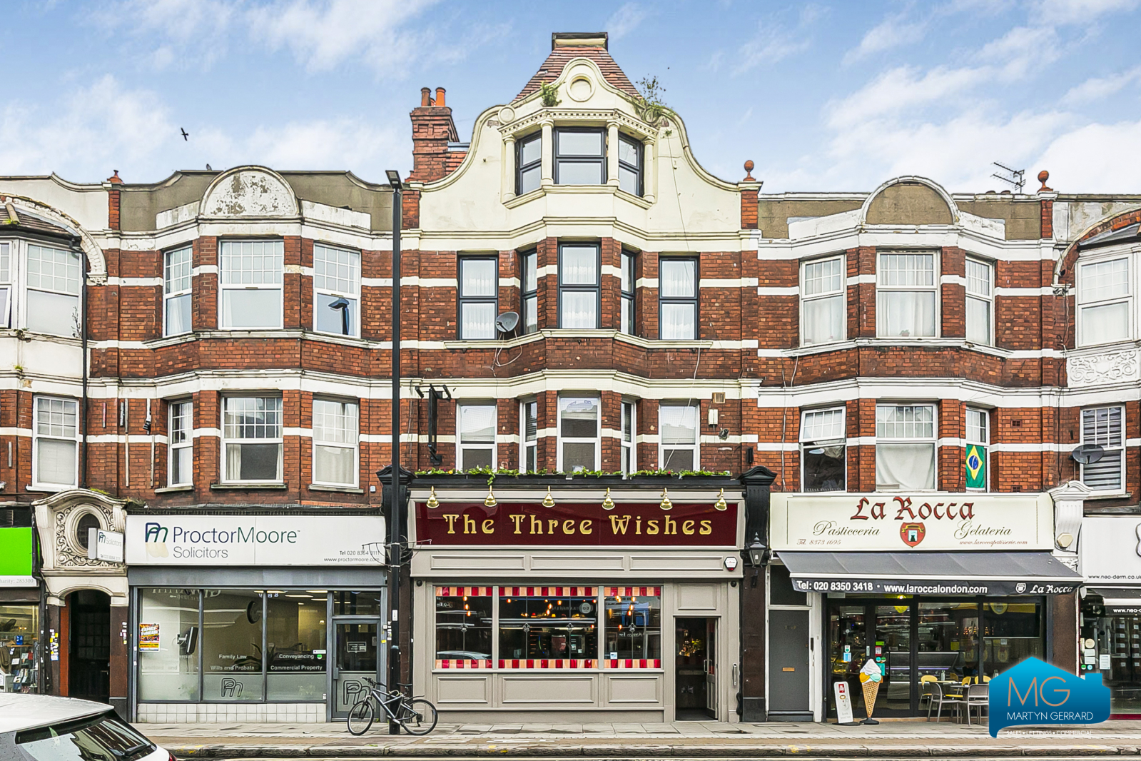 2 bedroom Apartment to rent - Martyn Gerrard