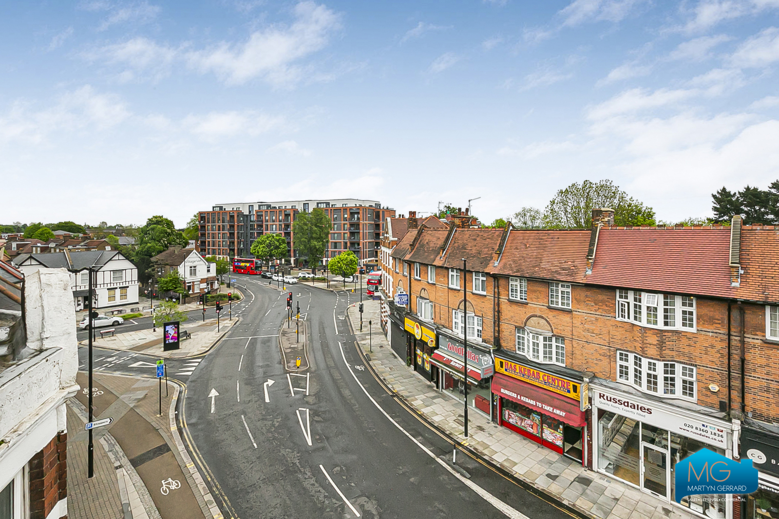 2 bedroom Apartment to rent - Martyn Gerrard