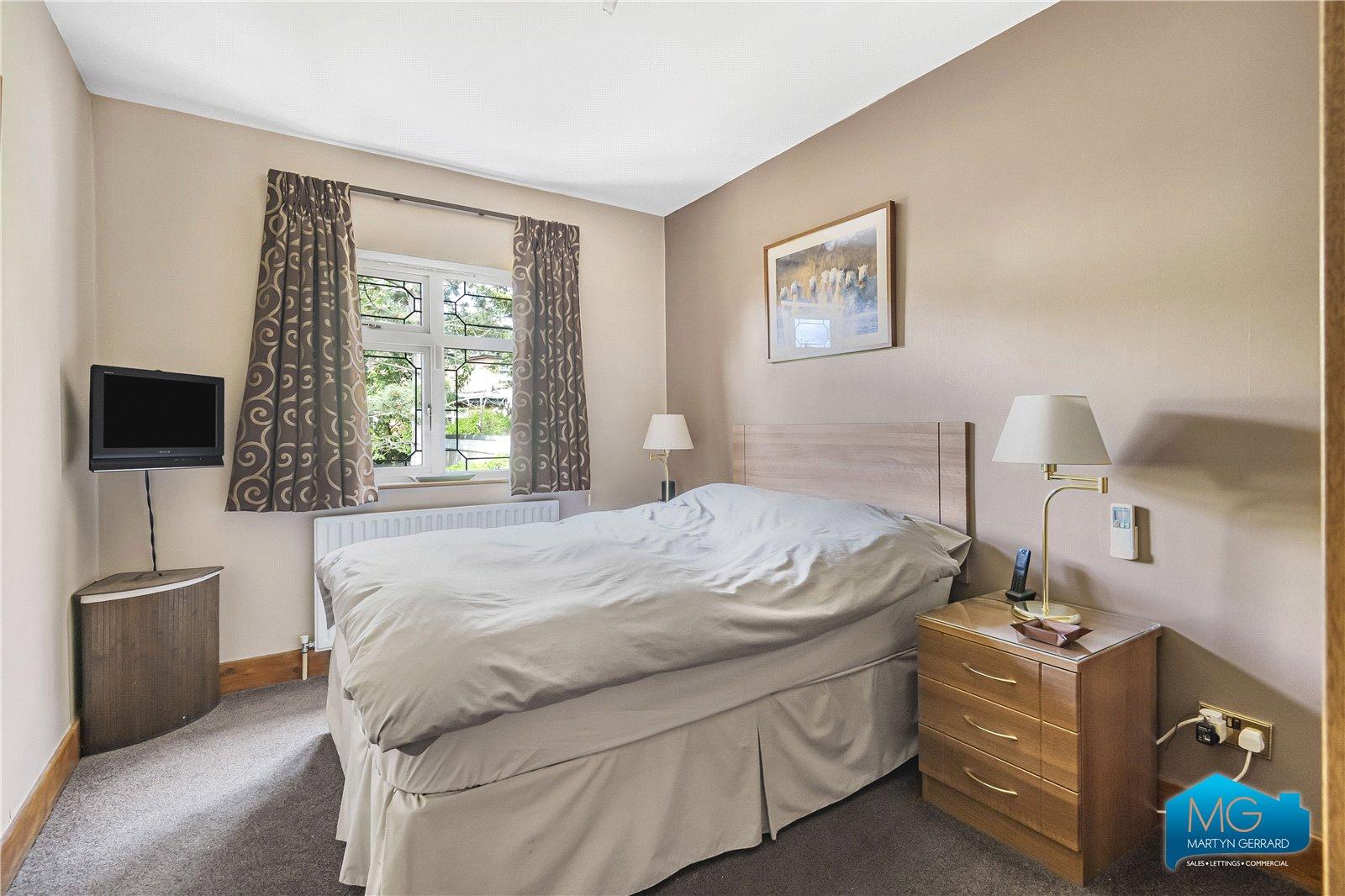 3 bedroom Detached House to rent - Martyn Gerrard