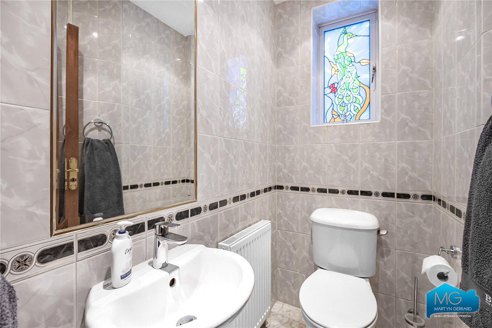 3 bedroom Detached House to rent - Martyn Gerrard