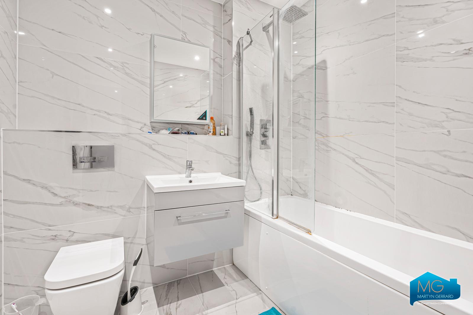 1 bedroom Apartment to rent - Martyn Gerrard