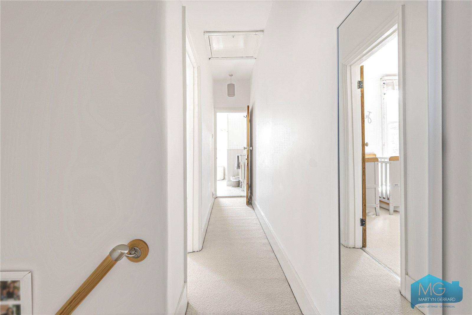 2 bedroom Terraced House for sale - Martyn Gerrard