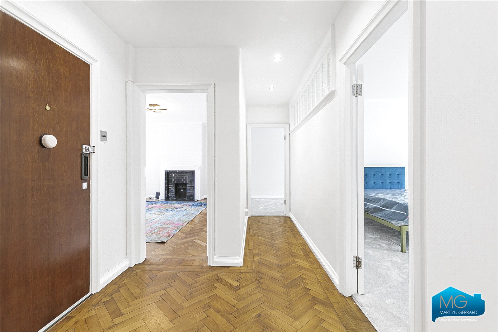 2 bedroom Apartment to rent - Martyn Gerrard
