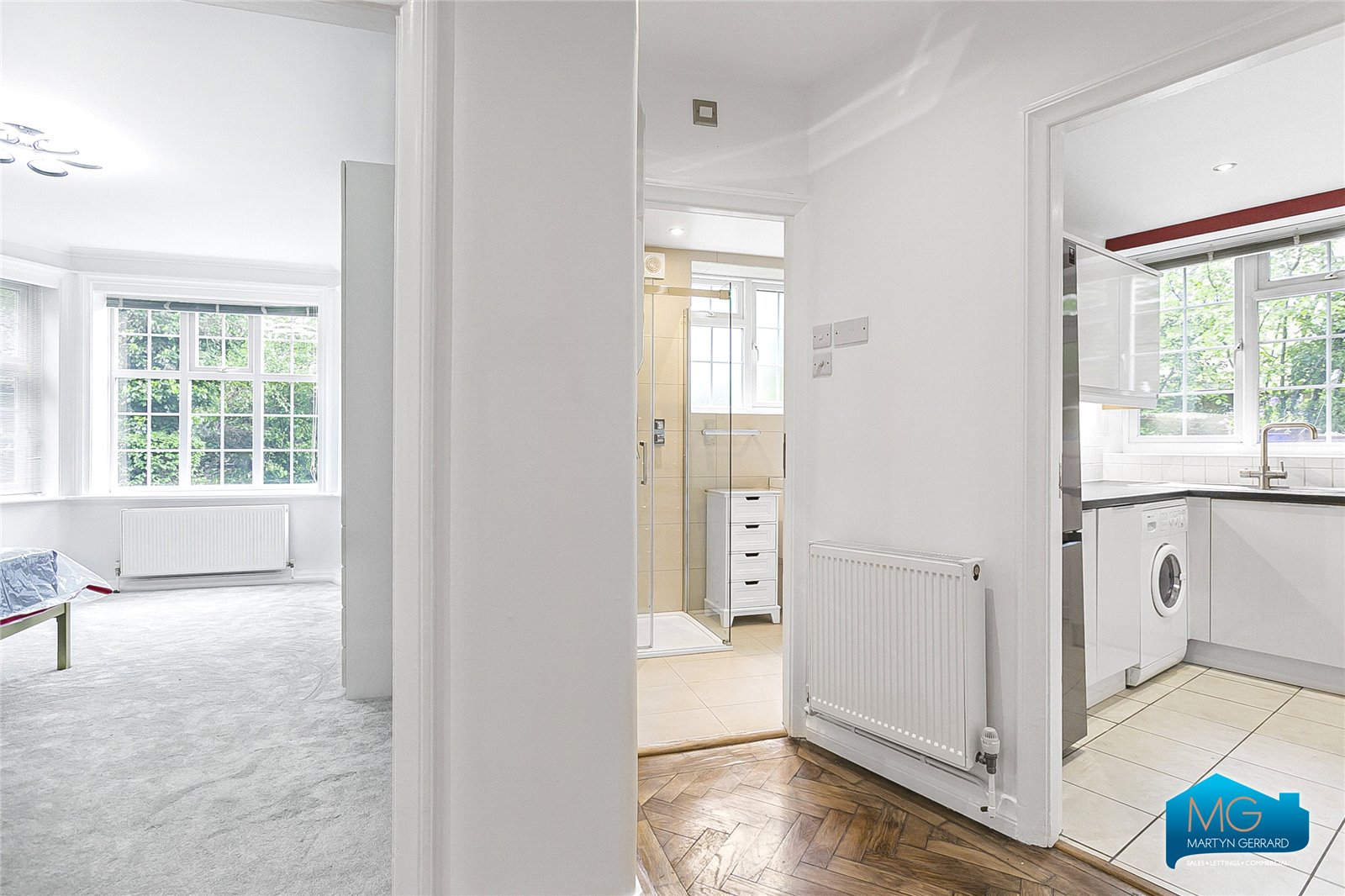 2 bedroom Apartment to rent - Martyn Gerrard