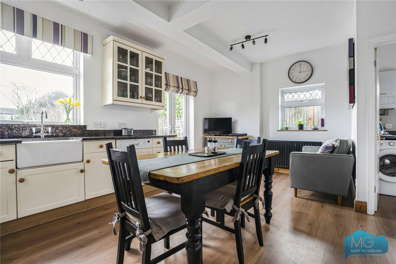 4 bedroom Semi-Detached House for sale - Martyn Gerrard