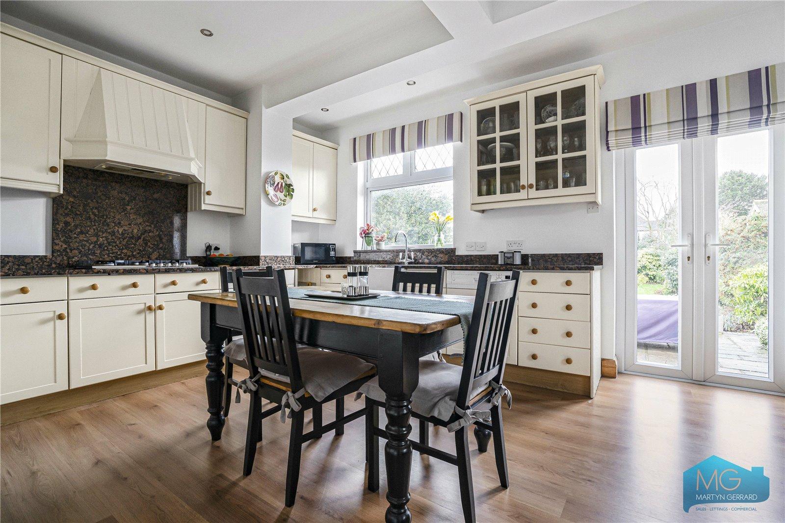 4 bedroom Semi-Detached House for sale - Martyn Gerrard
