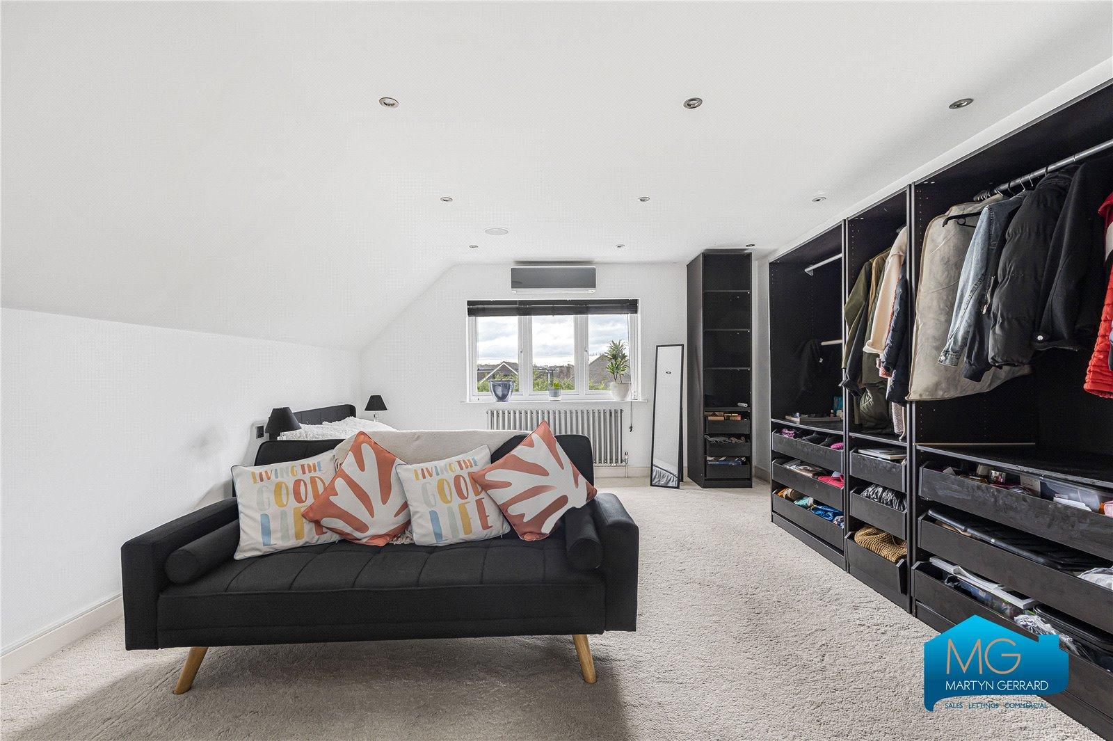 1 bedroom Studio Apartment to rent - Martyn Gerrard