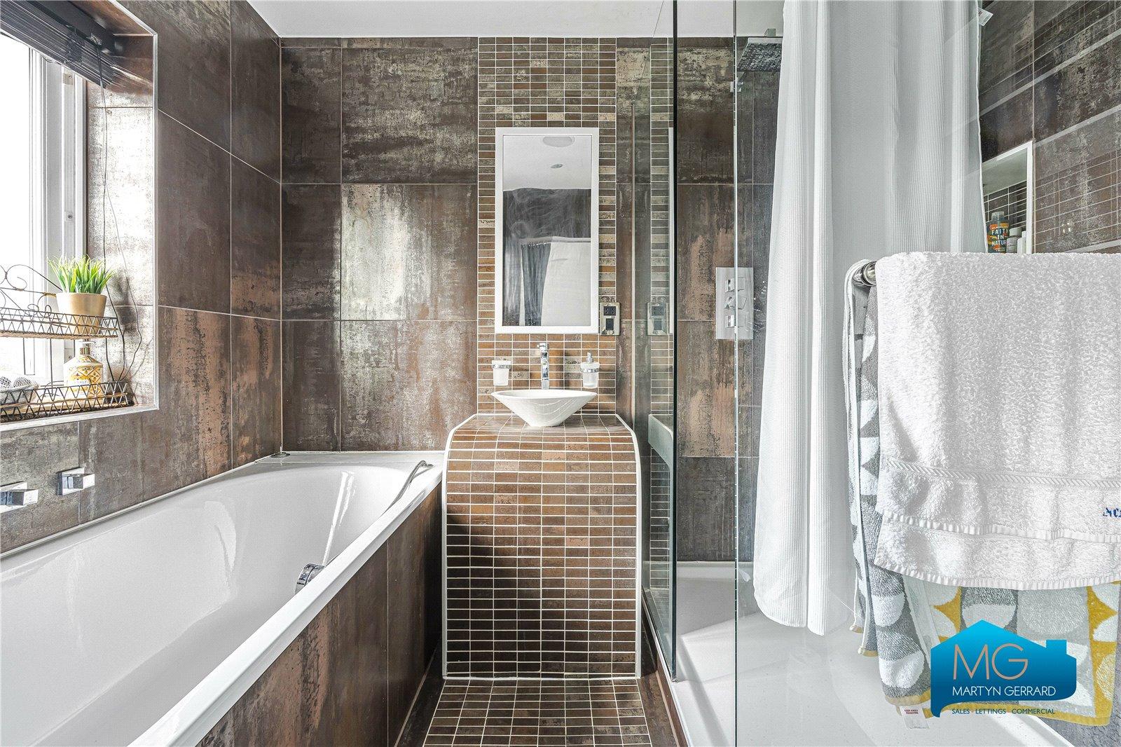 1 bedroom Studio Apartment to rent - Martyn Gerrard