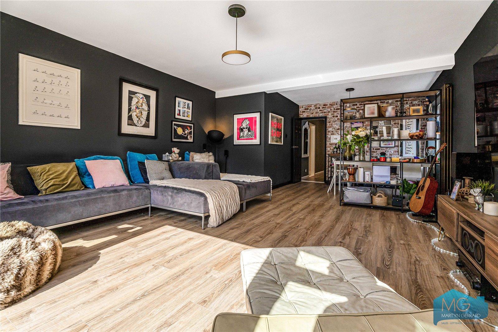 4 bedroom Detached House for sale - Martyn Gerrard
