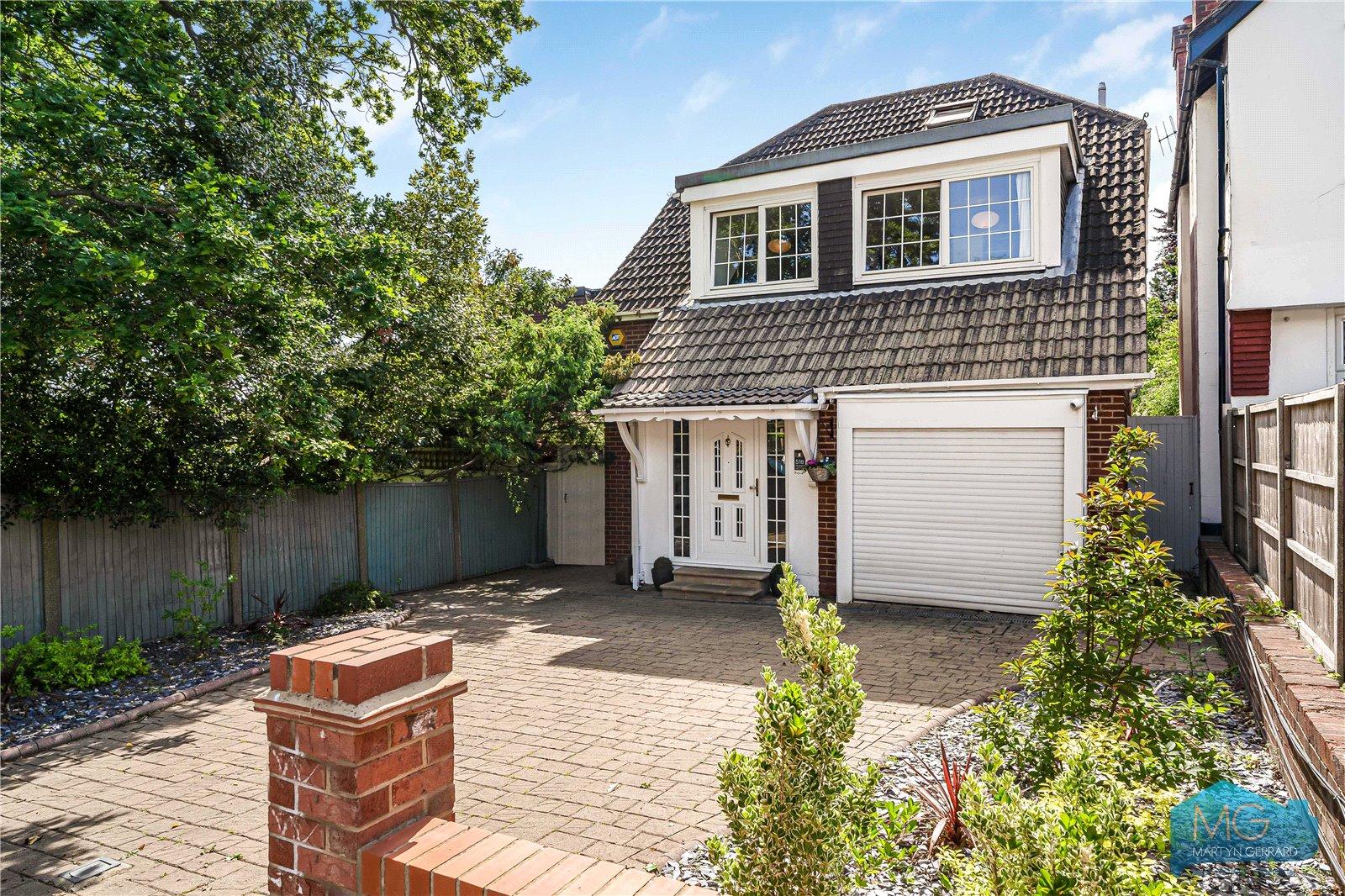 4 bedroom Detached House for sale - Martyn Gerrard