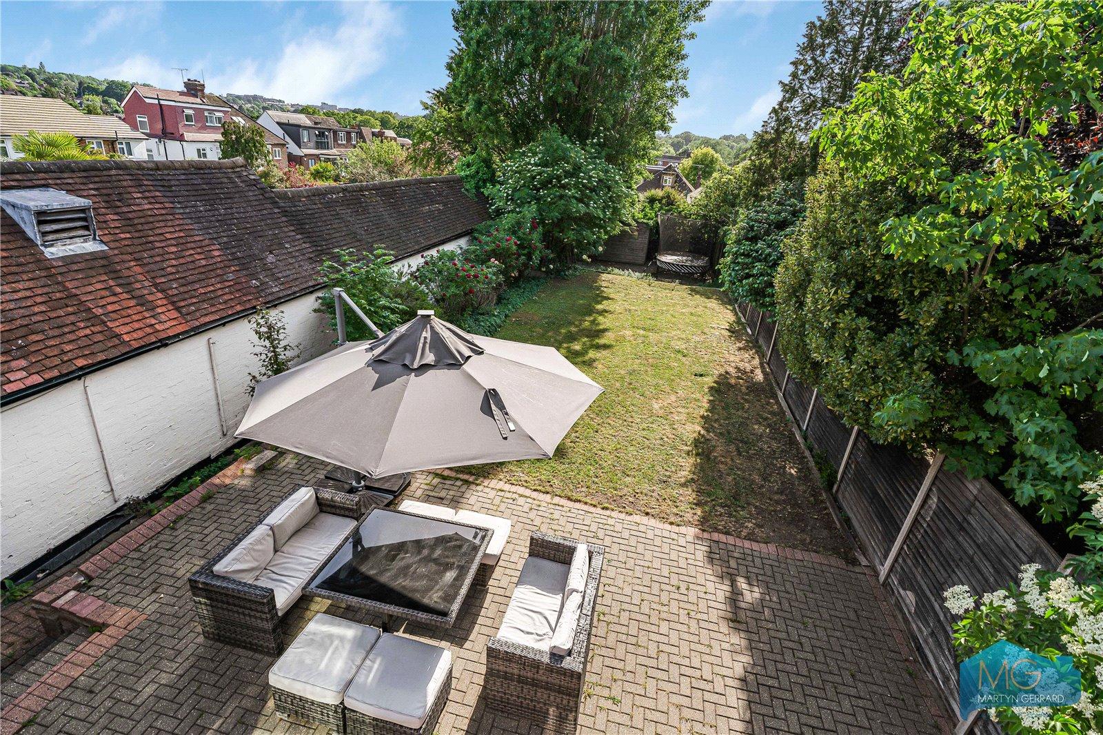 4 bedroom Detached House for sale - Martyn Gerrard