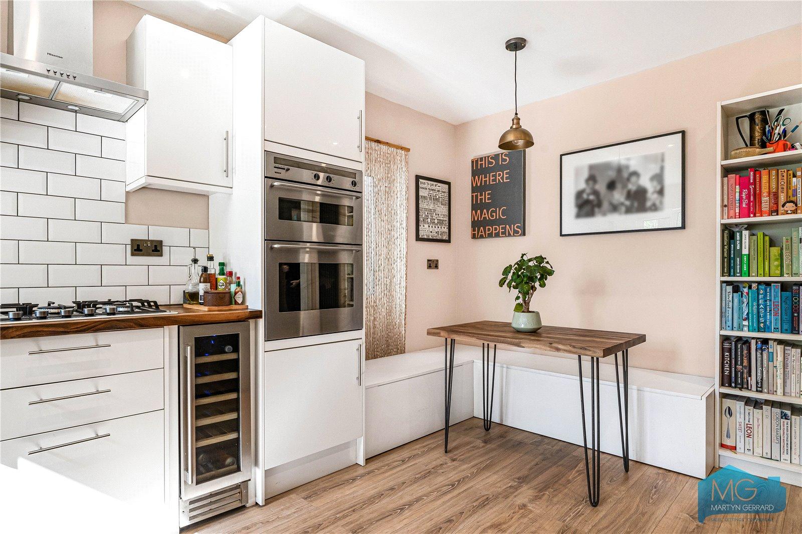 4 bedroom Detached House for sale - Martyn Gerrard