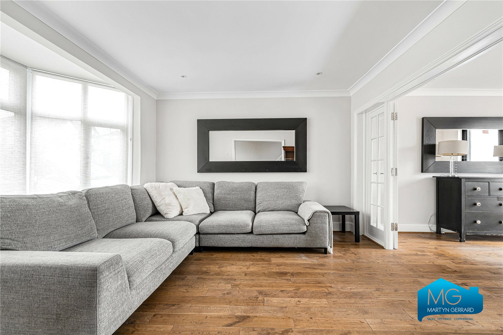 Charter Way, Southgate, London, N14+  - Martyn Gerrard