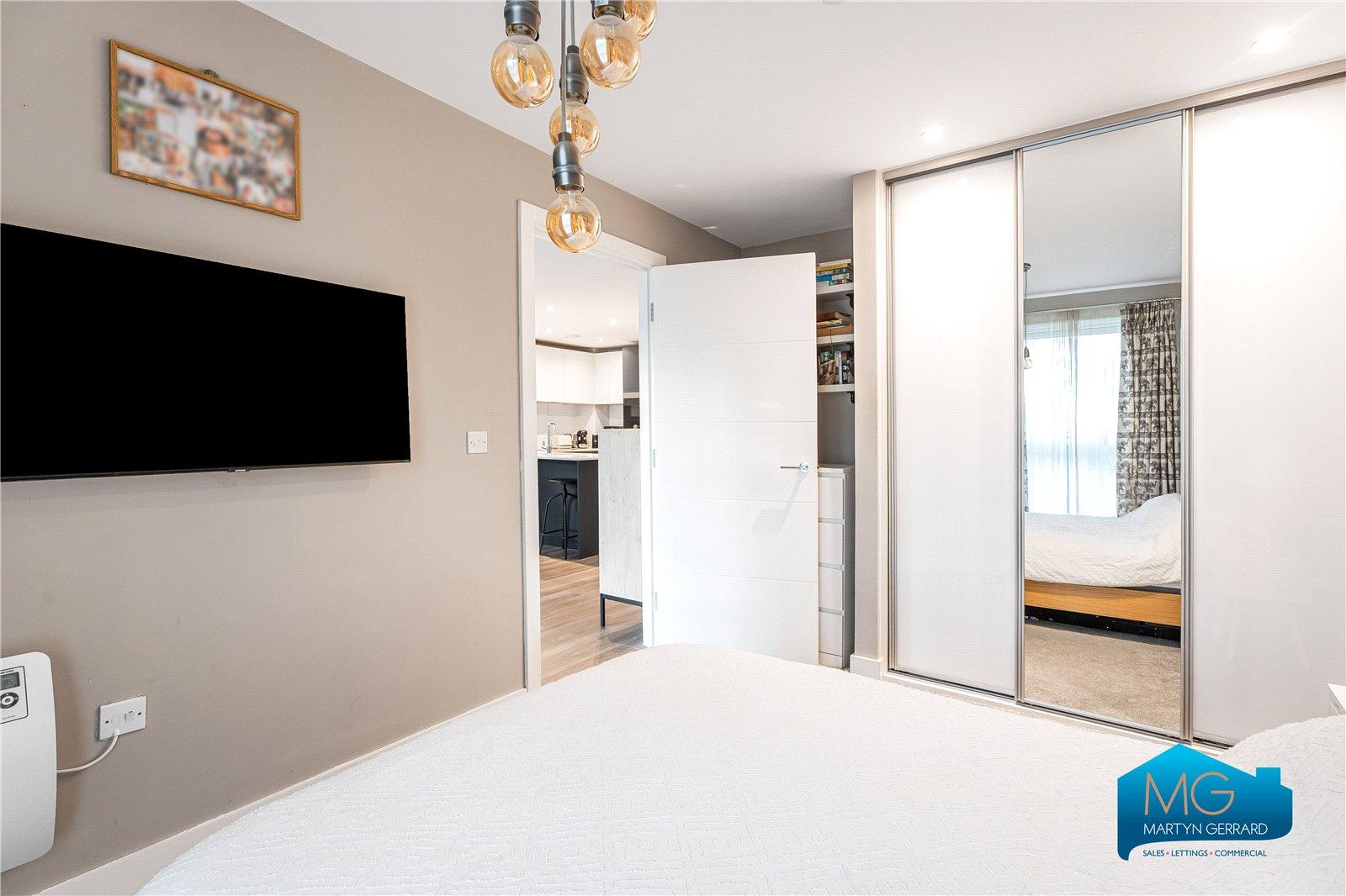 1 bedroom Apartment to rent - Martyn Gerrard