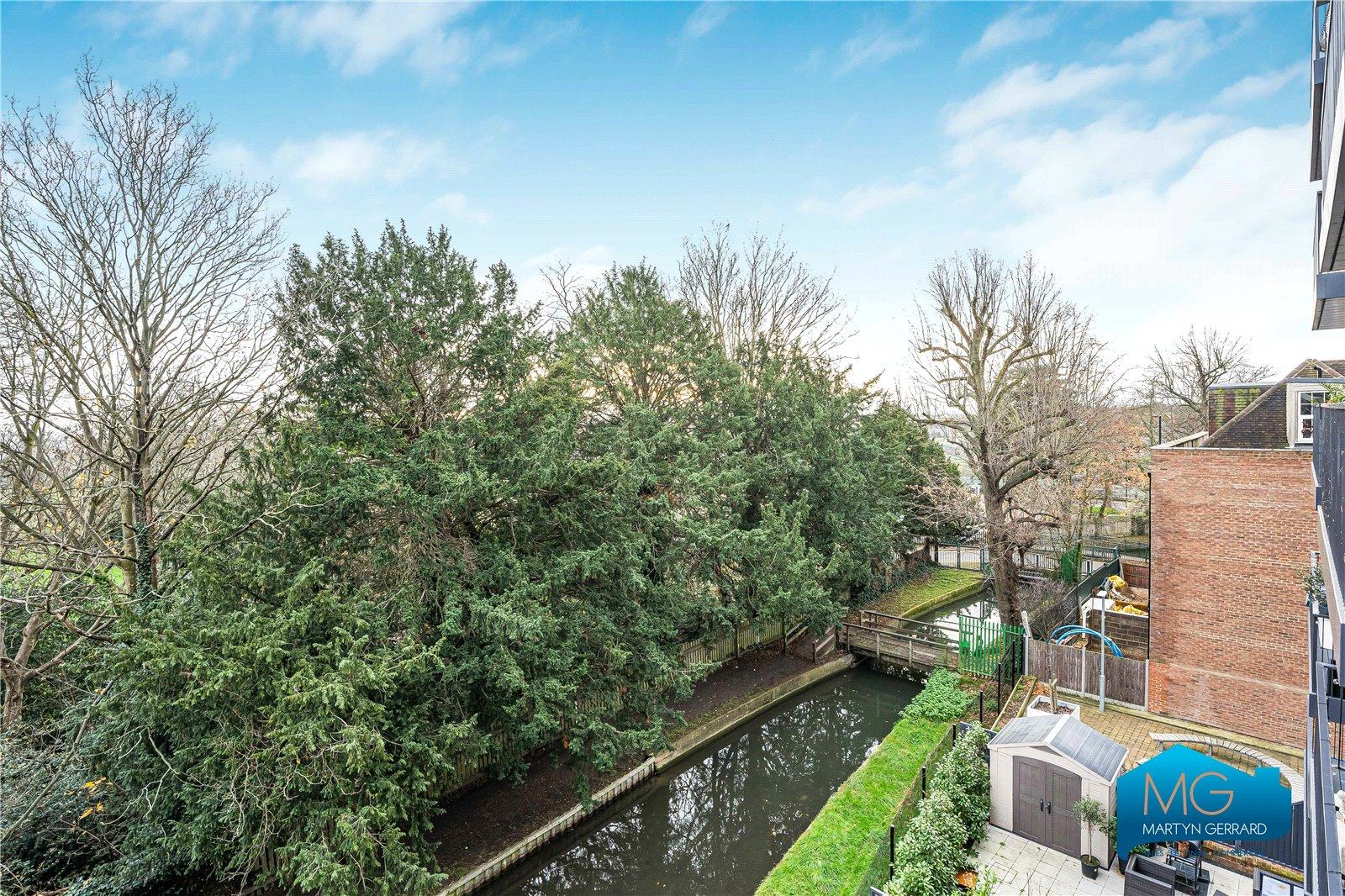 1 bedroom Apartment to rent - Martyn Gerrard