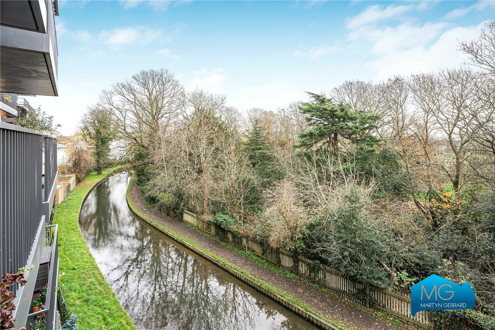 1 bedroom Apartment to rent - Martyn Gerrard